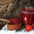 Ev Yapımı Domates Salçası